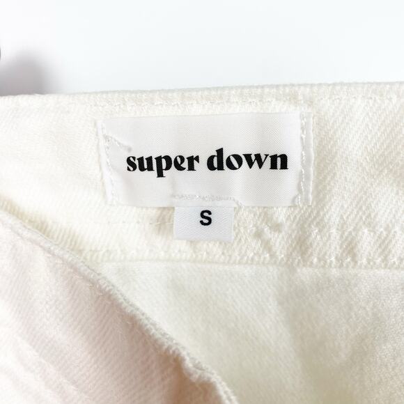 Superdown Kensington Denim Wrap Skirt White Mini Frayed Womens Size Small - Picture 6 of 13